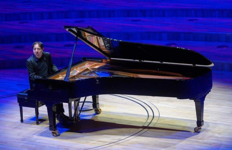Fazıl Say 50’nci sanat yılını Ankara’da kutladı