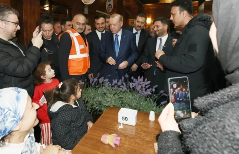 Başkan Erdoğan’dan vatandaşlara sürpriz ziyaret