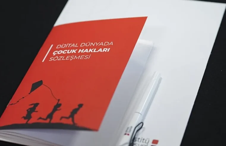 Enstitü Sosyal’den çocuklar için “dijital haklar” hamlesi: 13 maddelik sözleşme hazırlandı