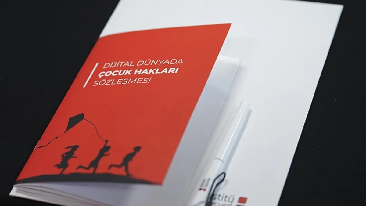Enstitü Sosyal’den çocuklar için “dijital haklar” hamlesi: 13 maddelik sözleşme hazırlandı