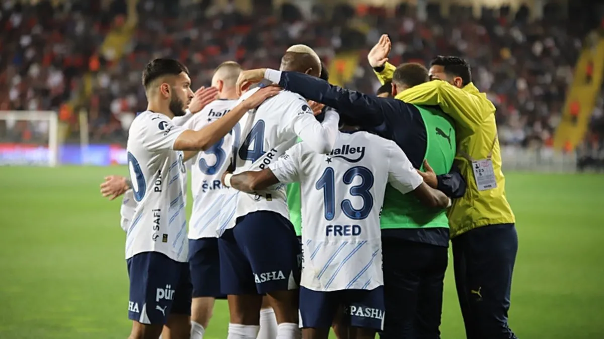 Fenerbahçe’de dikkat çeken ’10 dakika’ detayı! Jose Mourinho dokunuşu yaptı…