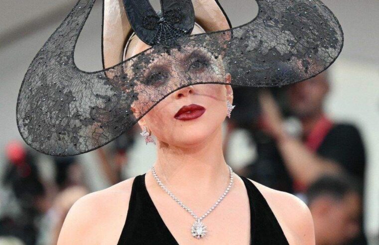 Lady Gaga’dan görkemli turne açılışı: The Mayhem Ball başladı