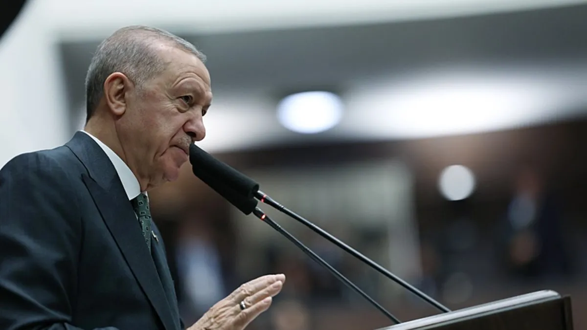 Son dakika: Başkan Erdoğan’dan Özgür Özel’e sert tepki: FETÖ’cülerin üfürüğüyle siyaset yapıyor