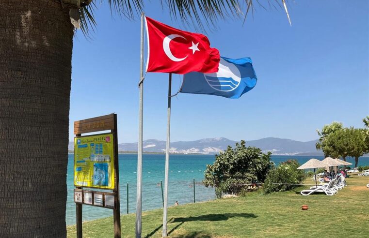 TÜRKİYE’NİN MAVİ GURURU: 577 PLAJ İLE DÜNYA 3’ÜNCÜLÜĞÜ KORUNDU