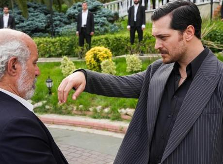 Reytingin raconu belli: Eşref tek!