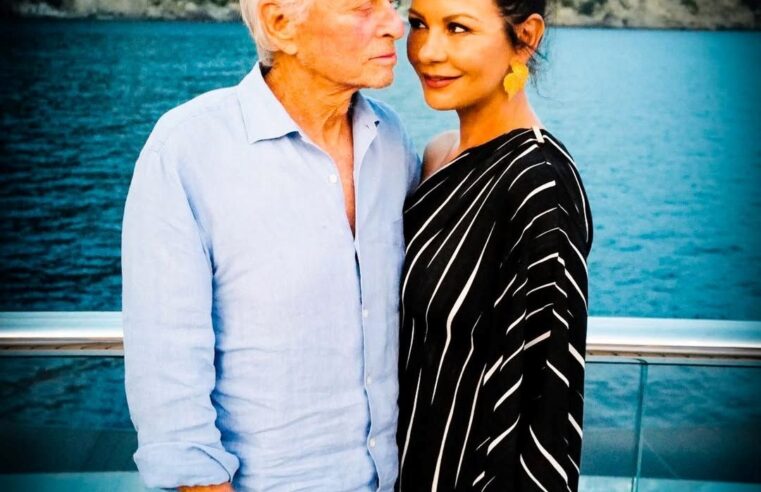 Catherine Zeta-Jones ile Michael Douglas’ın gurur günü: Tek kelimeyle en iyisi