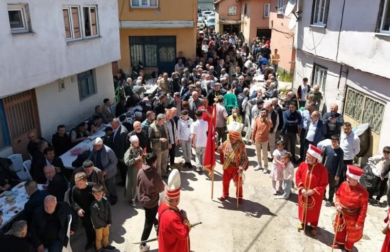 672 yıllık tarifle yılda 1 kez yapılıyor: Herkes köye akın etti