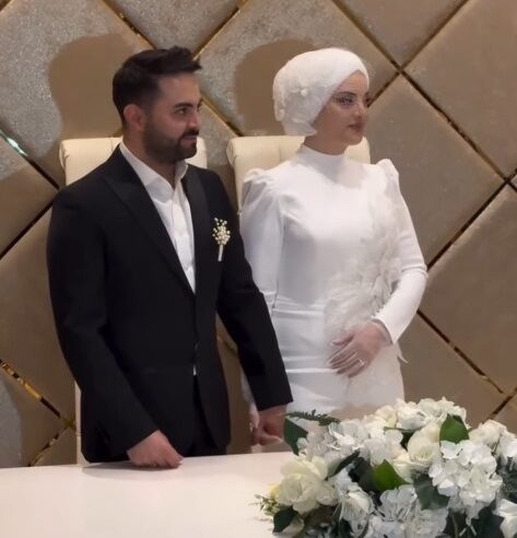 Kadir Ezildi ile Gamze Türkmen evlendi