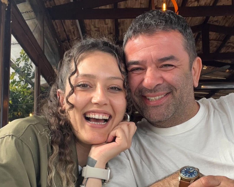 Bülent Şakrak’tan sevgilisi Duygu Arabacıoğlu ile ilk paylaşım