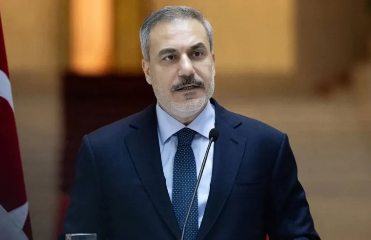 Ankara’da üçlü toplantı