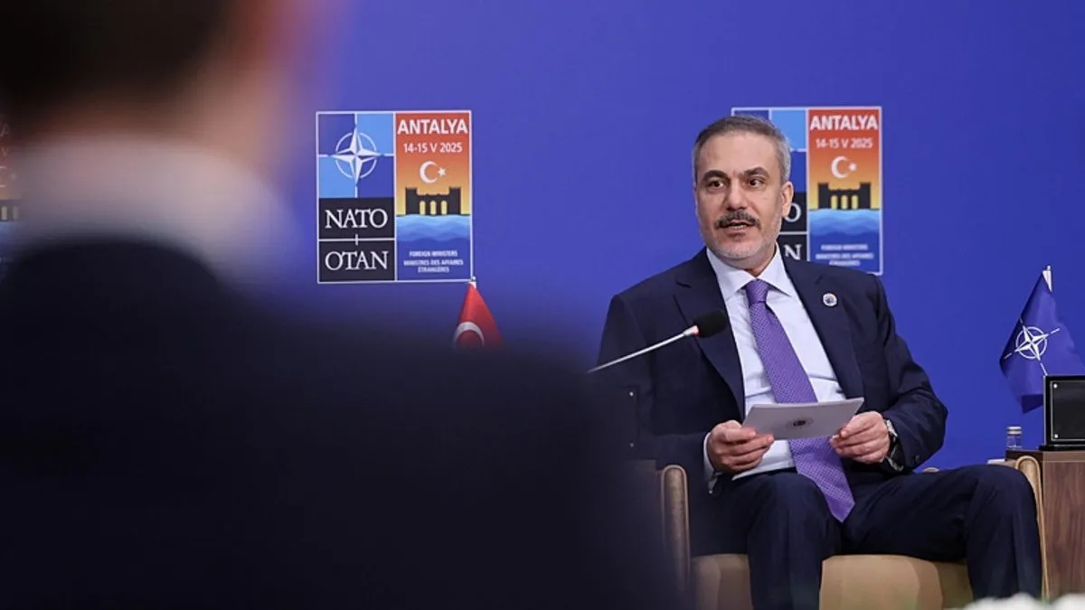 Bakan Fidan: Amacımız barışa ulaşmak, taraflar taviz vermeli