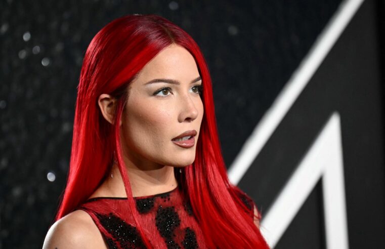 Amerikalı şarkıcı Halsey, İstanbul’a geliyor