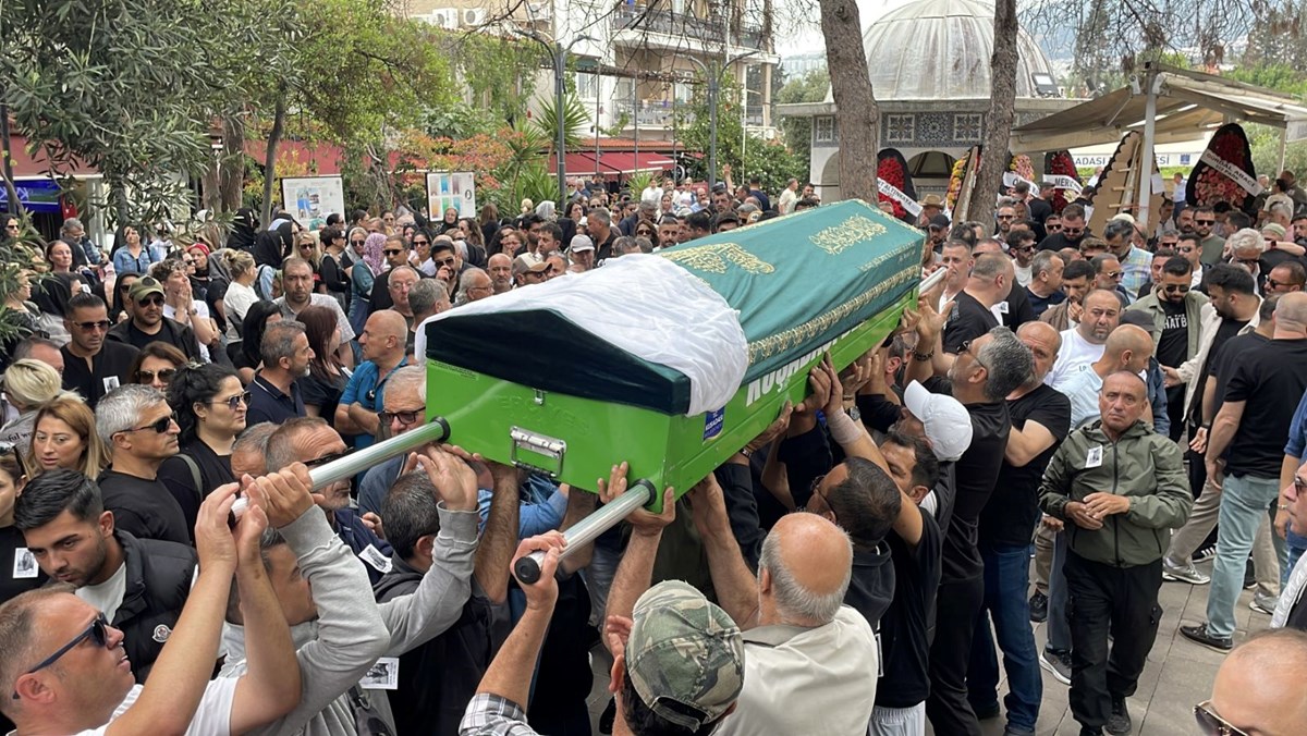 Şarkıcı Şimal son yolculuğuna uğurlandı