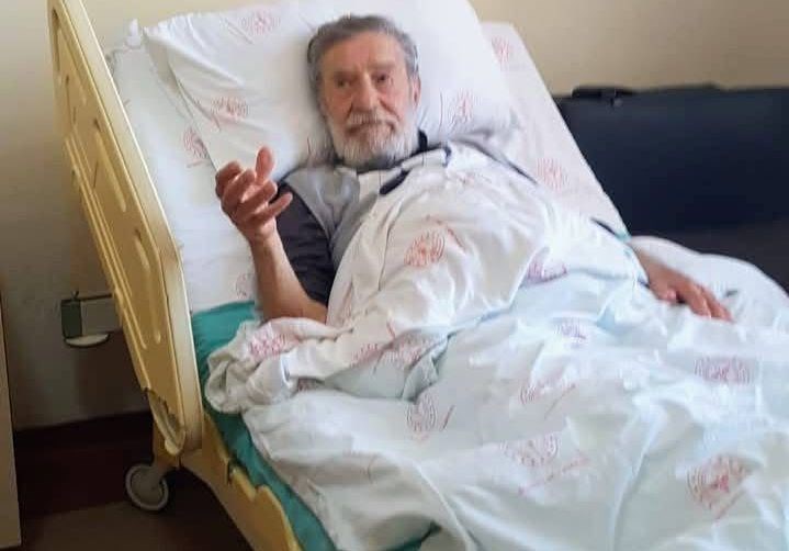 Oyuncu Ahmet Mekin hastaneye kaldırıldı