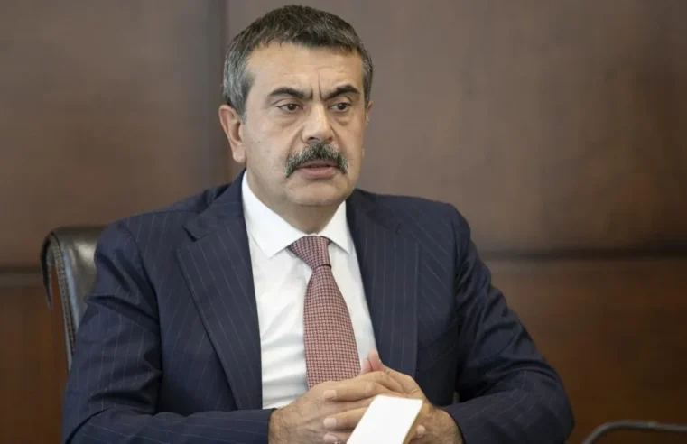 Milli Eğitim Bakanı Yusuf Tekin açıkladı: 12 yıllık zorunlu eğitim değişecek mi?