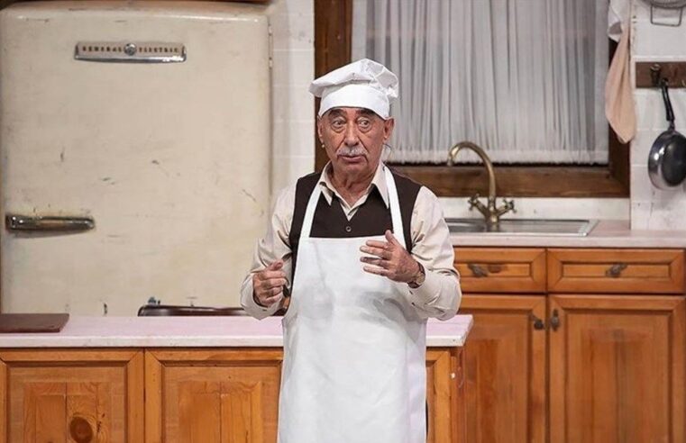 Şener Şen’in başrolünde yer aldığı Zengin Mutfağı oyunu son kez sahnede