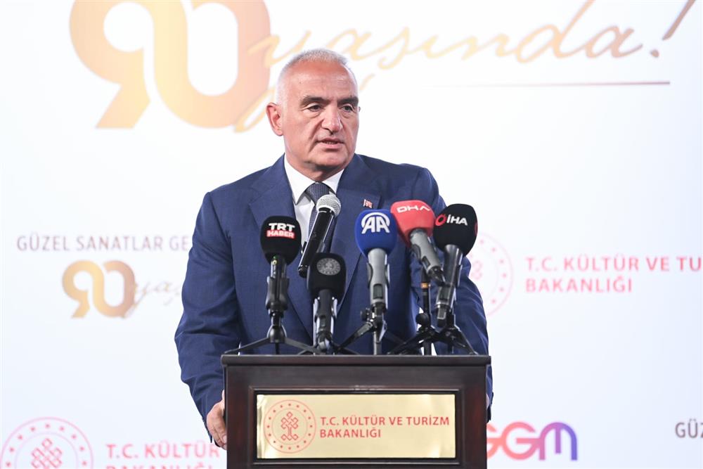 SANATIN HAFIZASI 90 YAŞINDA