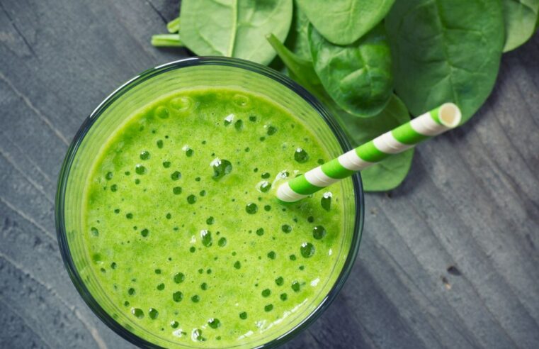 Smoothieler mi, meyve suyu mu: Hangisi daha sağlıklı?