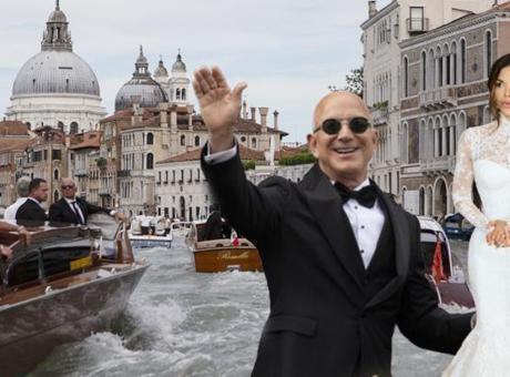 Haberler: Jeff Bezos ve Lauren Sanchez evlendi! Venedik karıştı, protestoların gölgesinde yılın düğünü