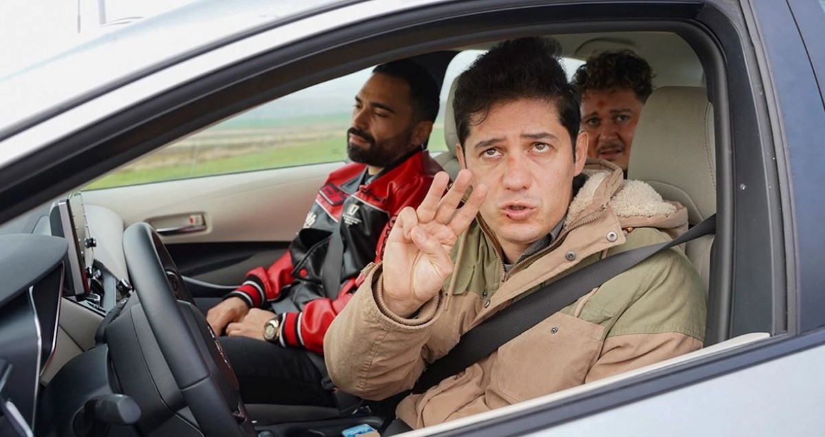 Üçlü Pürüz filmi nerede çekildi? Üçlü Pürüz filmi oyuncuları ve konusu