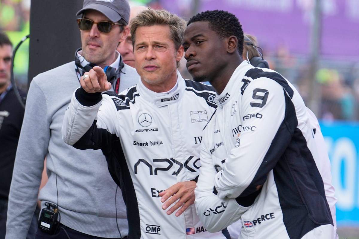 “Brad Pitt’in yüzüne tükürdüm!” Rol arkadaşı ilk kez anlattı