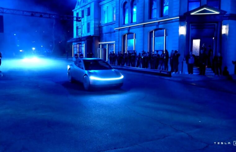 Tesla’da şoke edici ayrılık: “Tek sebebim bu”