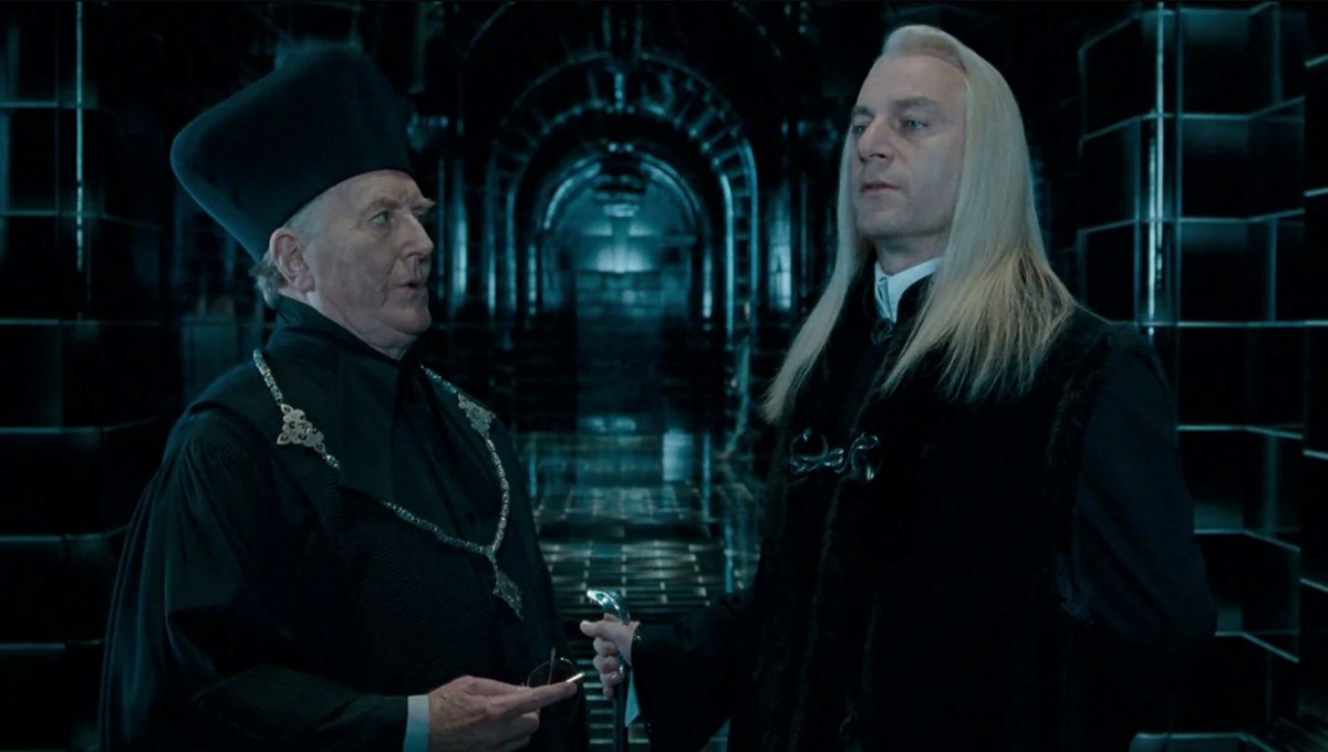 Harry Potter dizisine yeni oyuncu: İşte Cornelius Fudge’ı canlandıracak isim