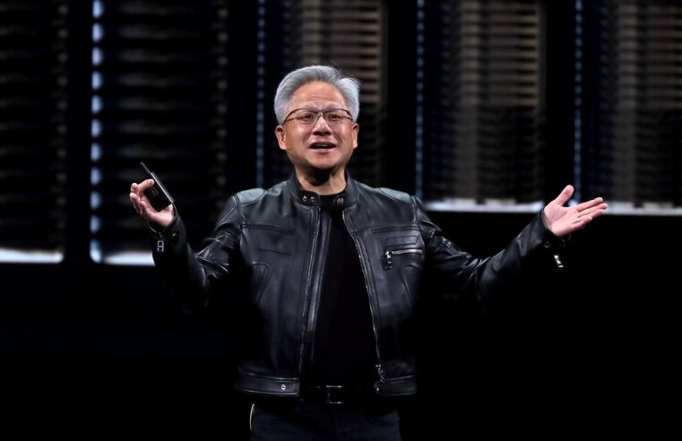 Nvidia CEO’su: “Hayatta kalmanın tek yolu yapay zekaya adapte olmak”