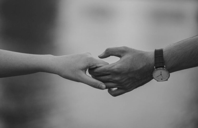 Hak ettiğiniz ilişkide misiniz? 3 soru gerçeği gözler önüne seriyor