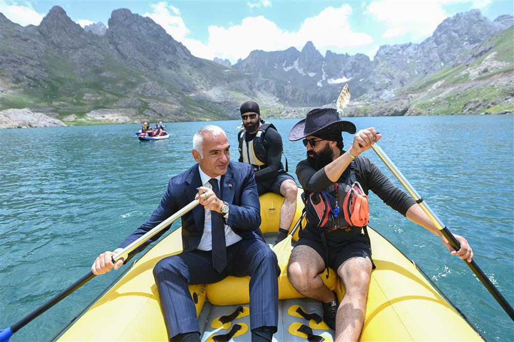 TERÖRSÜZ TÜRKİYE VİZYONUYLA HAKKÂRİ’DE TURİZM HAMLESİ BAŞLIYOR