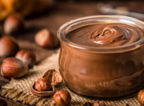 Şeker yok, çikolatası çok! Sürerken ekmeğin üzerinde kayacak, 8 dakikada hazır