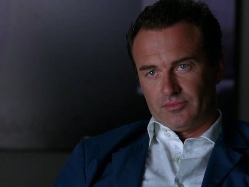 Oyuncu Julian McMahon hayatını kaybetti
