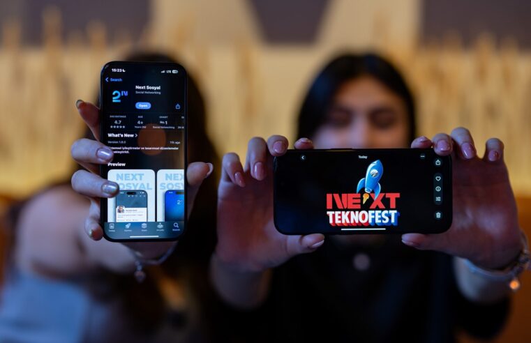 Yerli sosyal medya dönemi: TEKNOFEST girişimcilerinin geliştirdiği Next Sosyal açıldı
