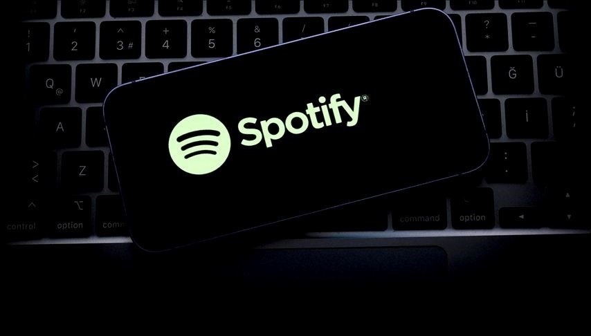 “Panama Playlists” depremi: Beyaz Saray’ın dinlediği müzikler olay oldu