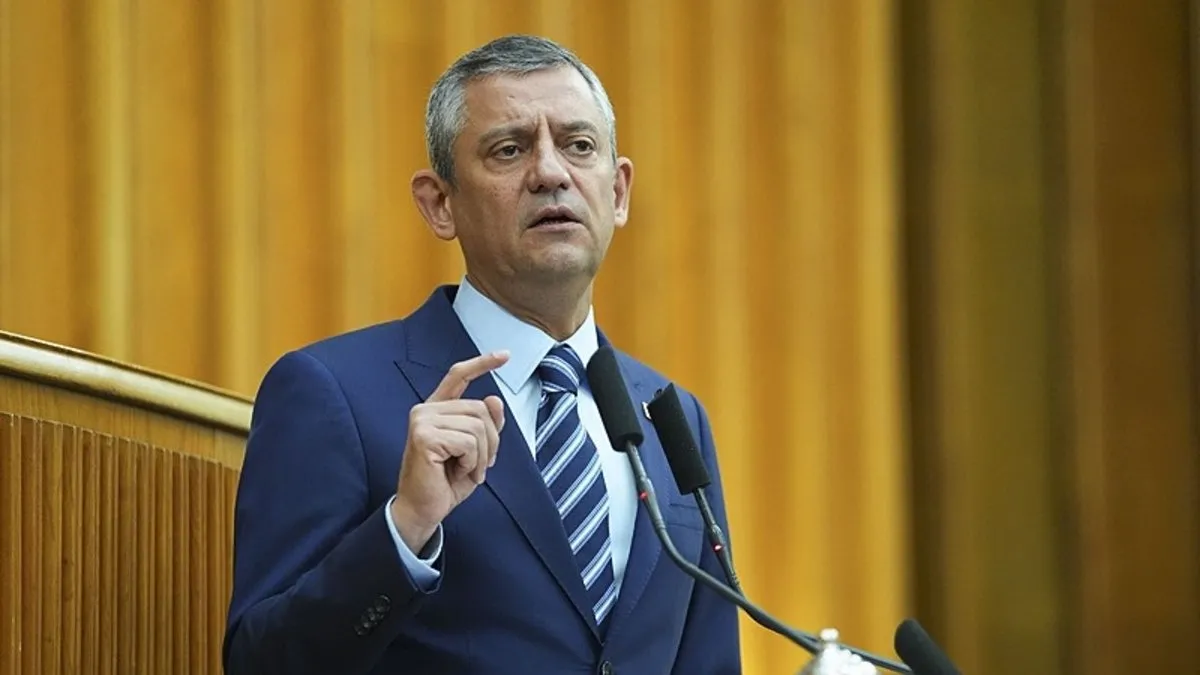 CHP’li Yarkadaş’tan şok iddia: Özgür Özel ‘Erdoğan’a yakın isimlerle görüşüyoruz’ dedi