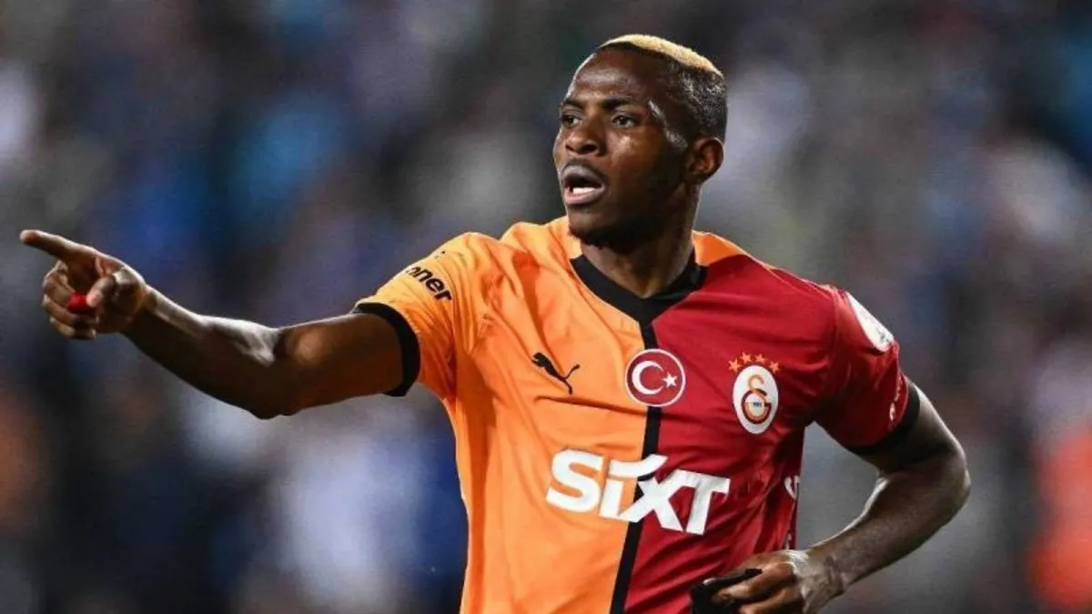 Fenerbahçe için flaş açıklama! “Osimhen’i al seçimi kazan!”