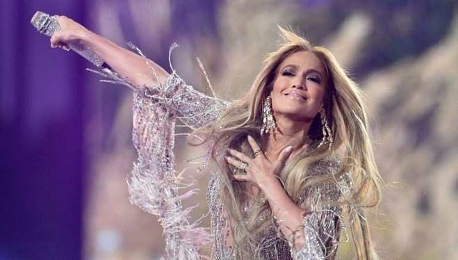 Jennifer Lopez’in dünya turnesi başladı