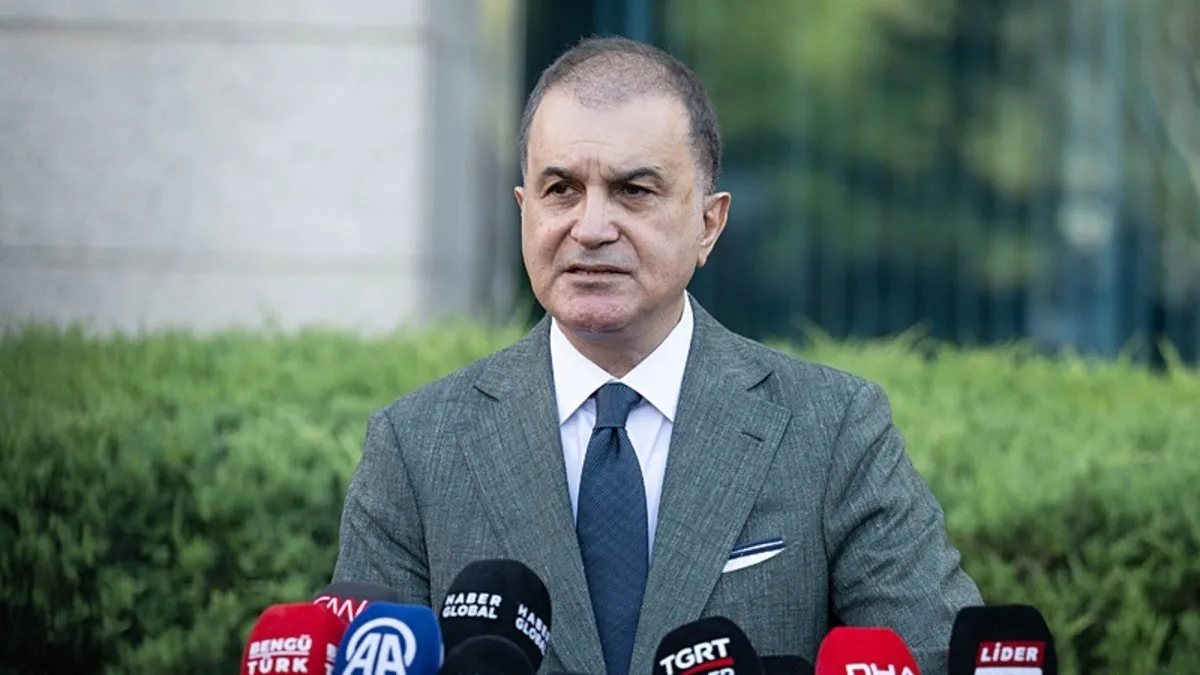 SON DAKİKA | AK Parti Sözcüsü Ömer Çelik’ten Özgür Özel’e tepki: Siyasi adaptan ve ahlaki tutumdan yoksundur!