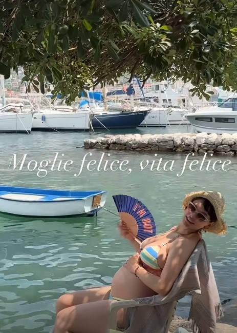 İlk kez anne olmaya hazırlanan Beste Kökdemir’den tatil pozu